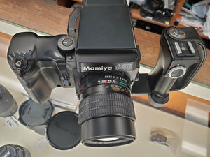 Mamiya 645 Super w/Grips, 150mm F3.5 N, almost MINT, CLA'd, Canada