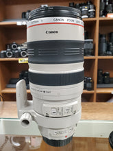 Load image into Gallery viewer, Canon EF 100-400mm f/4.5-5.6L IS USM lens - Pro Full Frame Telephoto - 9/10 - Paramount Camera &amp; Repair