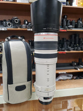 Load image into Gallery viewer, Canon EF 100-400mm f/4.5-5.6L IS USM lens - Pro Full Frame Telephoto - 9/10 - Paramount Camera &amp; Repair