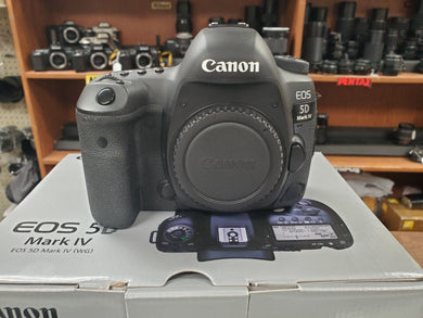 Canon 5D Mk4 Mark IV, LOW Actuations, WiFi, 3 Months Warranty - Paramount Camera & Repair