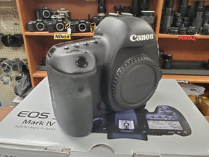 Canon 5D Mk4 Mark IV, LOW Actuations, WiFi, 3 Months Warranty - Paramount Camera & Repair