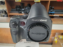 Load image into Gallery viewer, Phase One 645DF Medium Format Digital Body Mamiya - AS-IS - Paramount Camera &amp; Repair