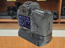 Load image into Gallery viewer, Canon 5D Mk3 Mark III, LOW Actuations, 3 Months Warranty, Battery Grip - Paramount Camera &amp; Repair