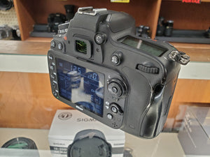 Nikon D610 Full Frame FX DSLR, 24.3MP, NEW SHUTTER, Warranty - Paramount Camera & Repair