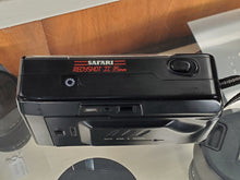 Load image into Gallery viewer, Safari Redyshot II 35mm Point &amp; Shoot film camera, - Paramount Camera &amp; Repair