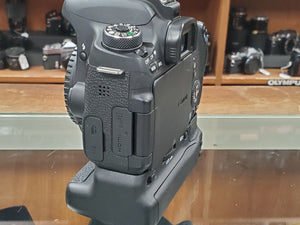Canon Rebel T6s w/battery grip- 24.2MP DSLR, WiFi, Almost like new - Paramount Camera & Repair