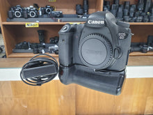 Load image into Gallery viewer, Canon 6D DSLR 20MP,1080P, Grip, Full Frame Camera, New Shutter-3 Months Warranty - Paramount Camera &amp; Repair