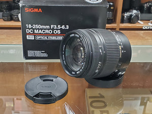 Sigma 18-250mm f3.5-6.3 DC Macro OS HSM for Canon - Condition 9.5/10