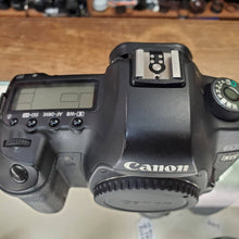 Load image into Gallery viewer, Canon 5D Mk2 Mark II, New Shutter, 21.1MP, 3 Months Warranty, Condition: 7/10, Canada - Paramount Camera &amp; Repair