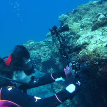 Load image into Gallery viewer, Underwater Dive Housing for Canon G7X Mark II - Rated to 40m/ 130ft - Paramount Camera &amp; Repair